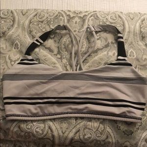 Lululemon free to be bra